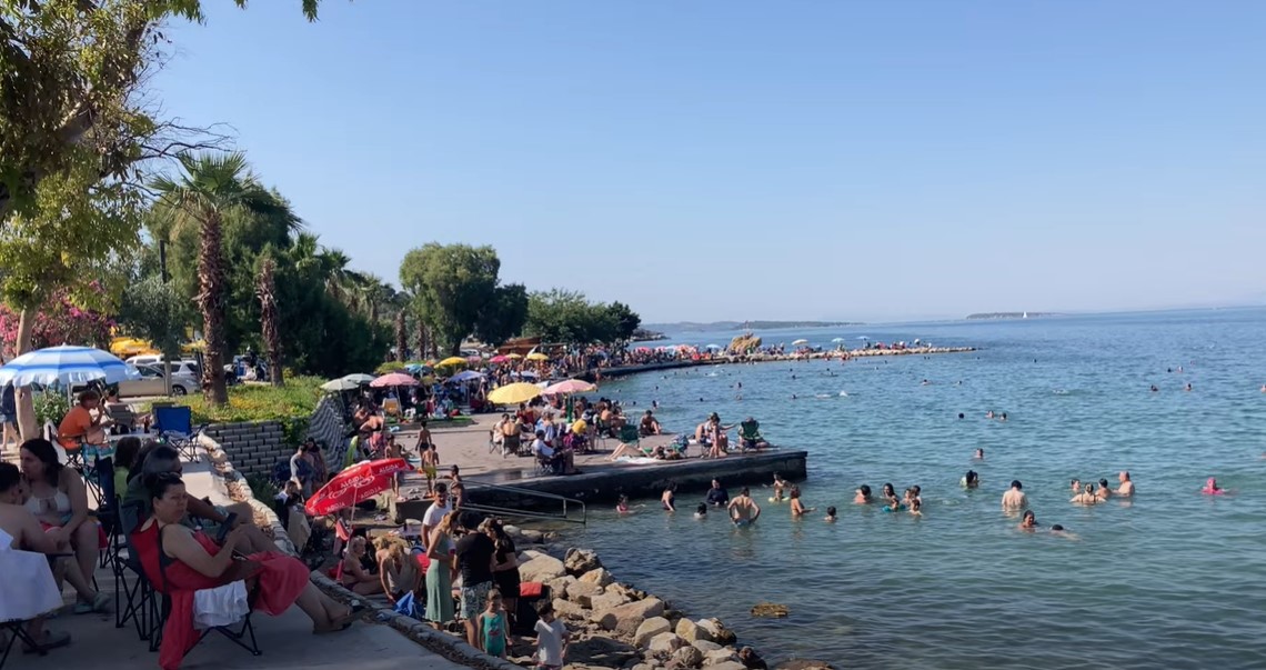 çeşmealtı plajı özellikleri